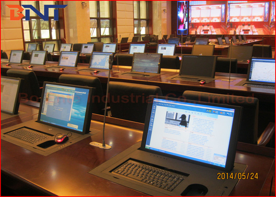 Il monitor girante manuale del computer del tavolo di riunione solleva il colore d'argento con 17&quot; schermo