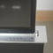 Il monitor ultra nascosto di alluminio dello scrittorio solleva ascensore motorizzato a 18,5 pollici/a 23,5 pollici del monitor
