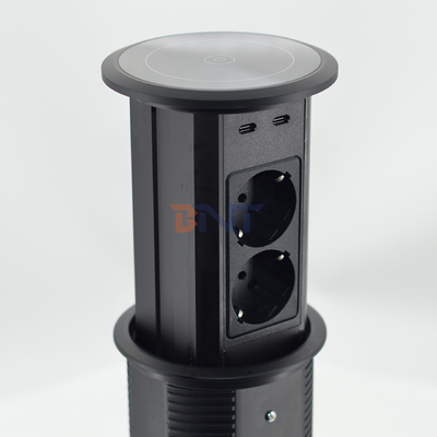 Sottili di alimentazione elettrici pop-up Disegno a doppio lato 4 prese di corrente alternata con doppio caricabatterie wireless USB A + C per Office De