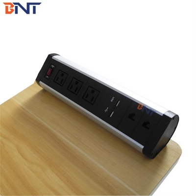 Boente eu presa elettronica di tavola di presa di presa di presa di presa di presa di presa / presa di presa di presa di presa di presa di presa di postazione di ufficio