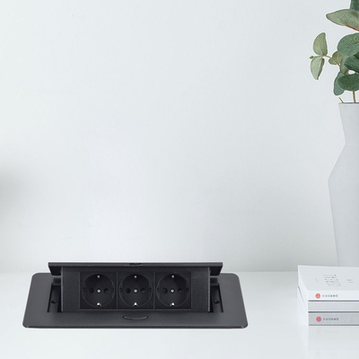 OEM/ODM EU Power Strip Extension Socket Tower 16A 3 Outlets IP44 per il Regno Unito US CN per l'elettronica
