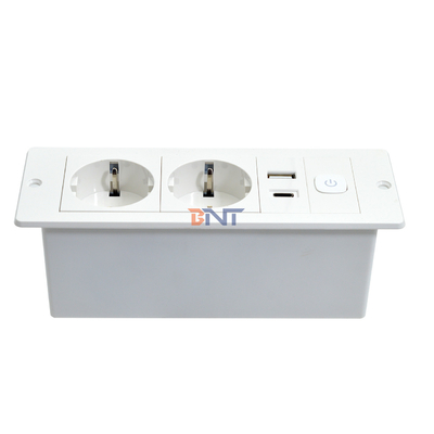 OEM/ODM ABS Standard UE 5V 2.1A Power USB A+C Socket di ricarica