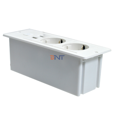 OEM/ODM ABS Standard UE 5V 2.1A Power USB A+C Socket di ricarica