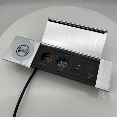 presa di corrente multifunzione con USB e coperchio scorrevole - Perfetto per scrivanie e postazioni di lavoro