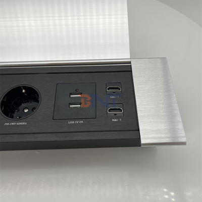 presa di corrente multifunzione con USB e coperchio scorrevole - Perfetto per scrivanie e postazioni di lavoro