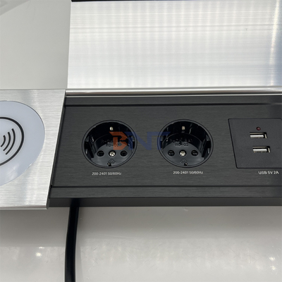 presa di corrente multifunzione con USB e coperchio scorrevole - Perfetto per scrivanie e postazioni di lavoro