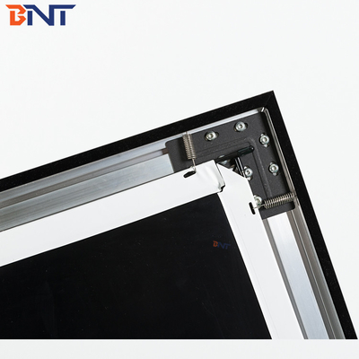 Bnt250 Inch Matte White Fabric Fast Fold Projector Screen con telaio pieghevole quadrato in alluminio metallico