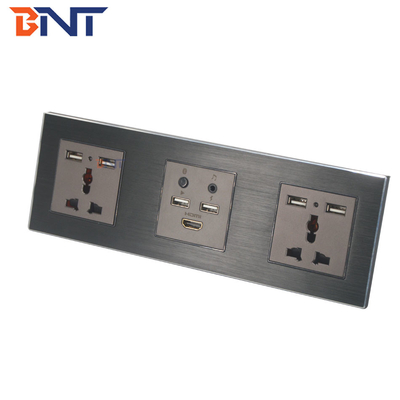 Smart Media Hub con Bluetooth, piastre di presa multifunzione.