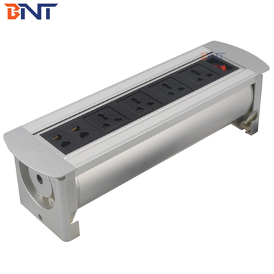 quattro interfaccia di rete utilizzata in ufficio sala manuale flip up socket MK1144