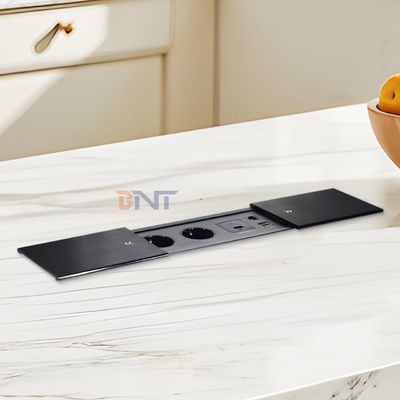 Doppia Presa Elettrica da Tavolo Euro Slip-Open con 2 Prese AC e USB A+C IP44 per Uso Ufficio