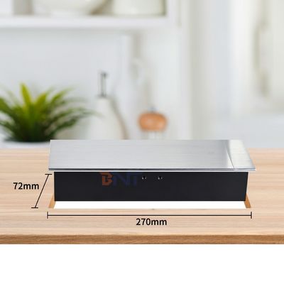 Disegno di presa di corrente elettrica Euro Tabletop Slip-Open con 3 prese di corrente 16A