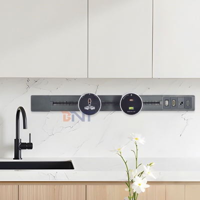 Conveniente presa di corrente a sbocco multi-outlet montata a parete Nuova presa in lega di alluminio rimovibile con interfaccia di corrente debole