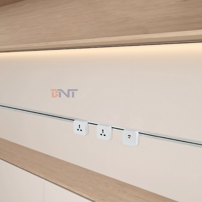 Nuova presa per binari ultra stretti rimovibile